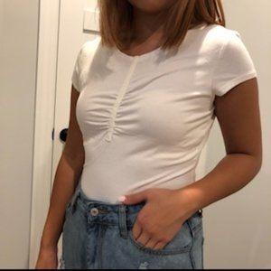 QUE White Top, Wide-neck